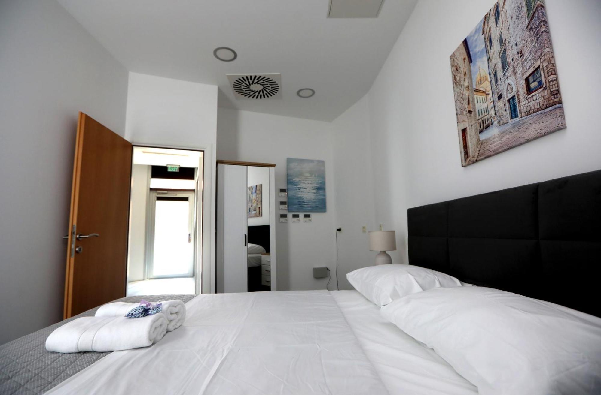 D R Apartments Šibenik Exteriér fotografie